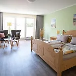 Hus Op De Diek Böhl