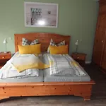 Hus Op De Diek 4* Böhl