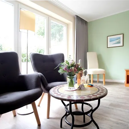 Hus Op De Diek 4*