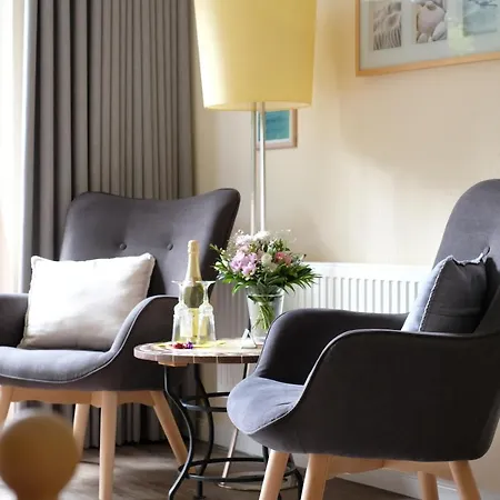 Hus Op De Diek Penzion