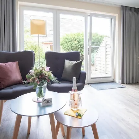 Hus Op De Diek 4* Böhl