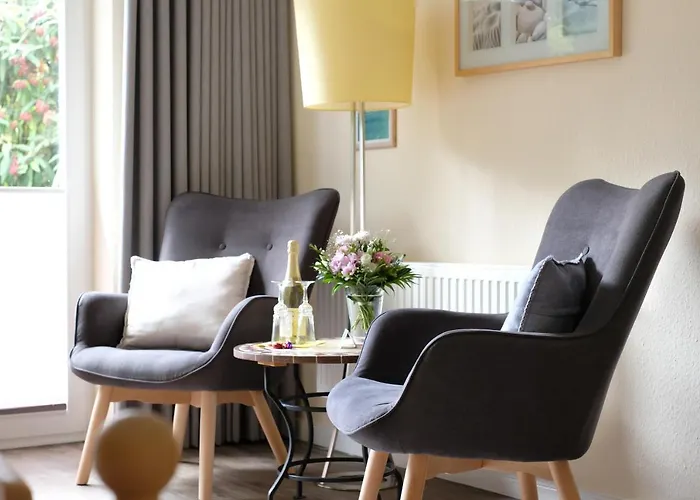 Hus Op De Diek Pensjonat