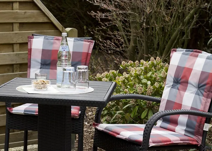 Pensjonat Hus Op De Diek 4*